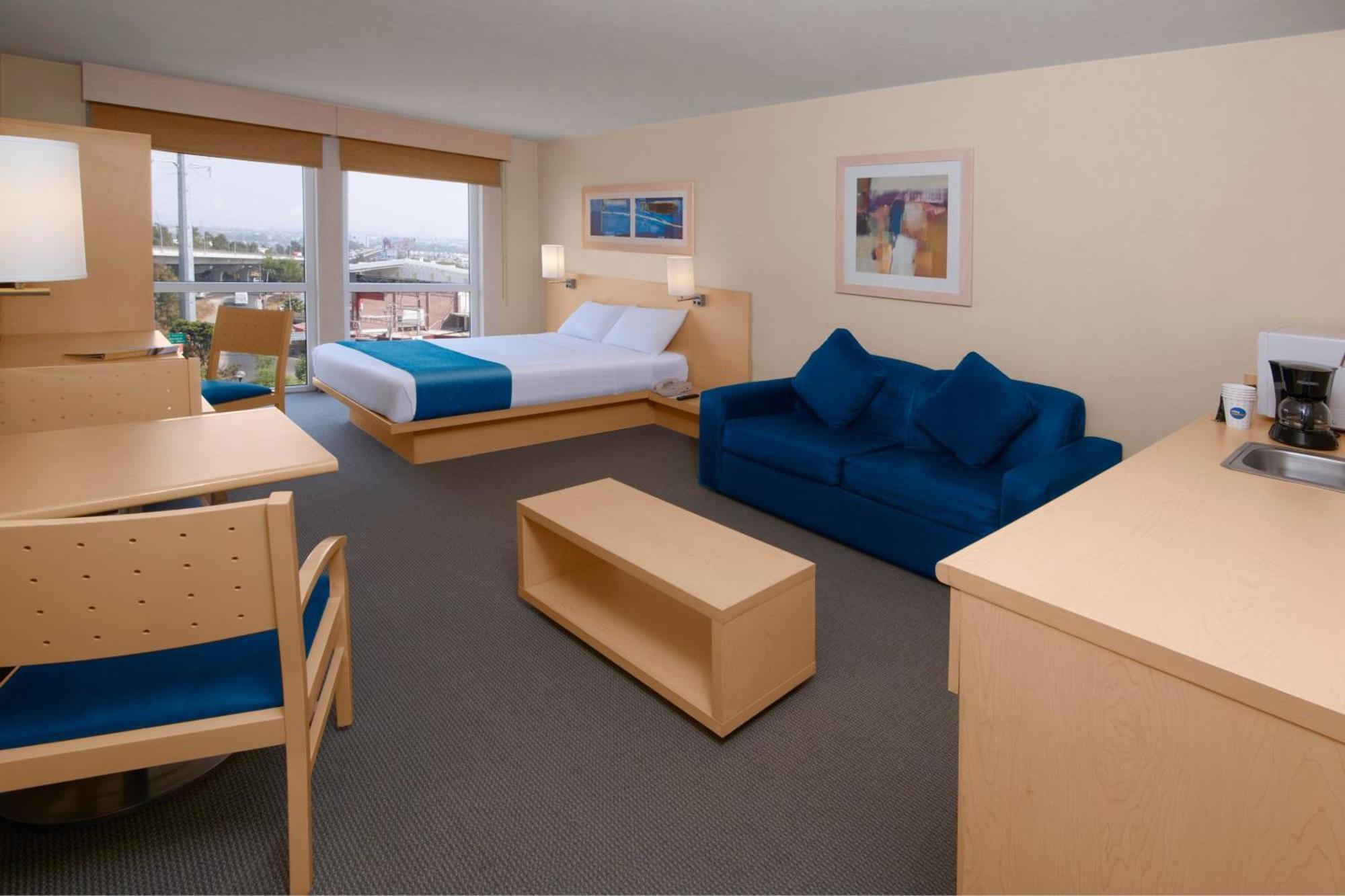 City Express By Marriott Puebla Finsa Екстериор снимка